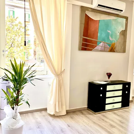 דירה La Casa Di Marilyn נאפולי